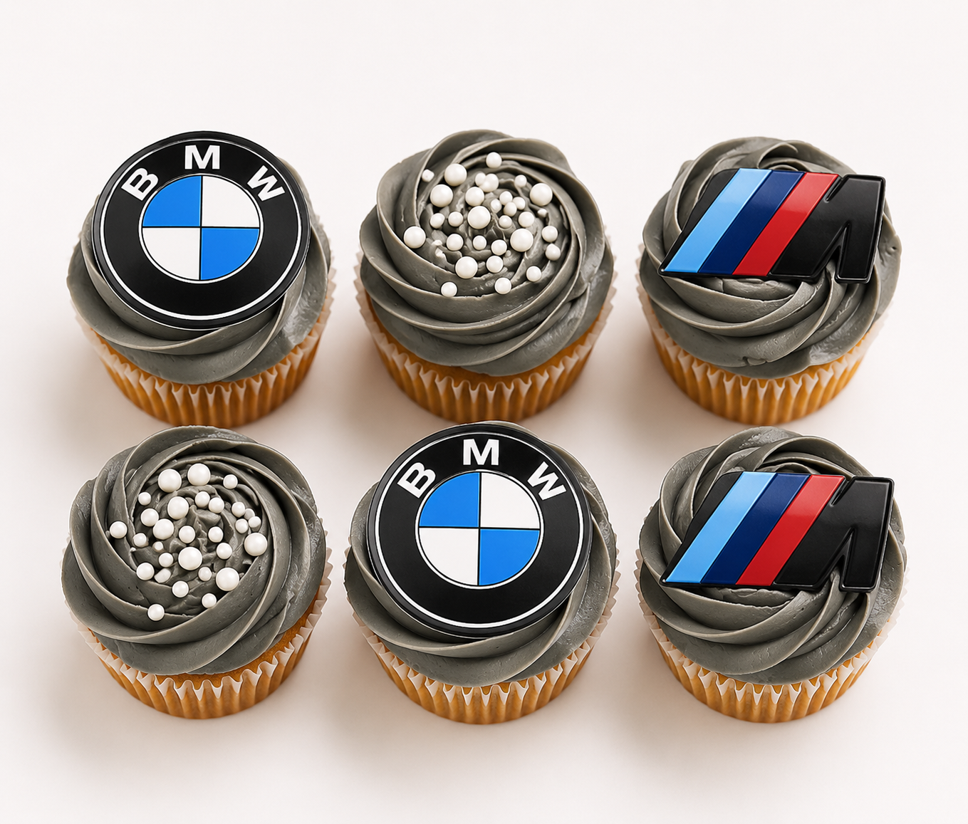 Logo-Cupcakes nach Wunsch